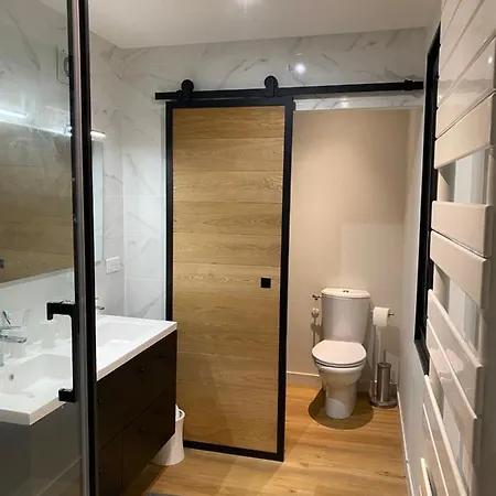 Propriete En Bord De Sevre Hotell 4*