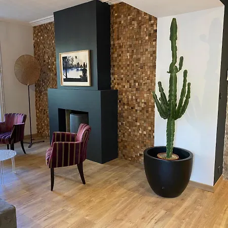 Propriete En Bord De Sevre Hotell Niort