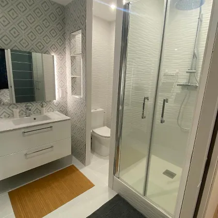 Hotell Propriete En Bord De Sevre Niort