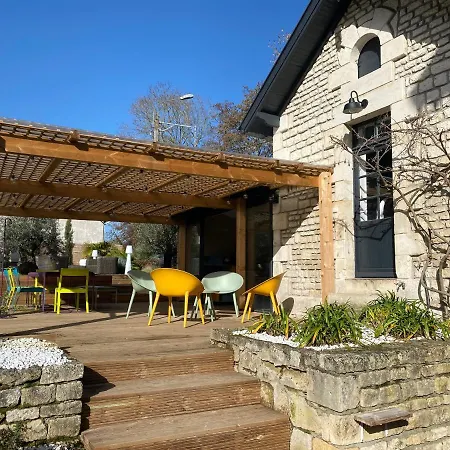 Propriete En Bord De Sevre 4* Niort